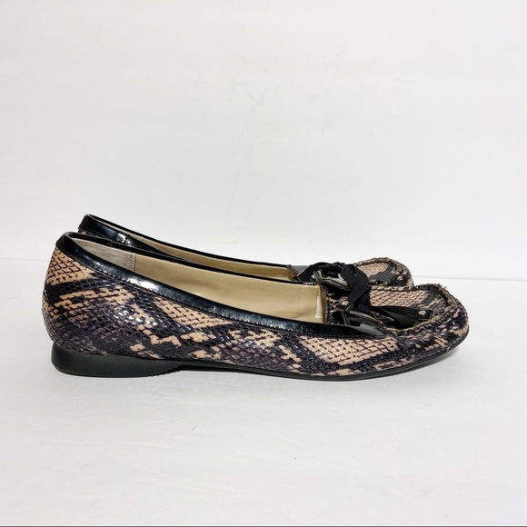 Ellen‎ Tracy Wanda Snake Print Loafers Flats - Picture 1 of 8